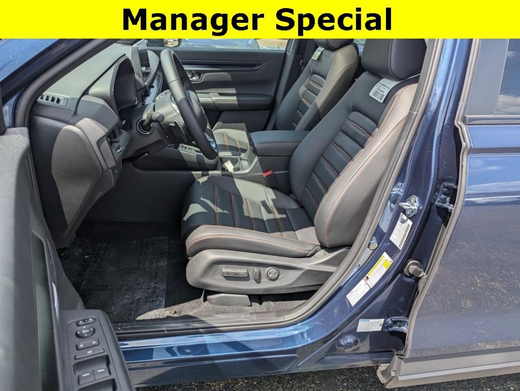 new 2026 Honda CR-V Hybrid car, priced at $39,629