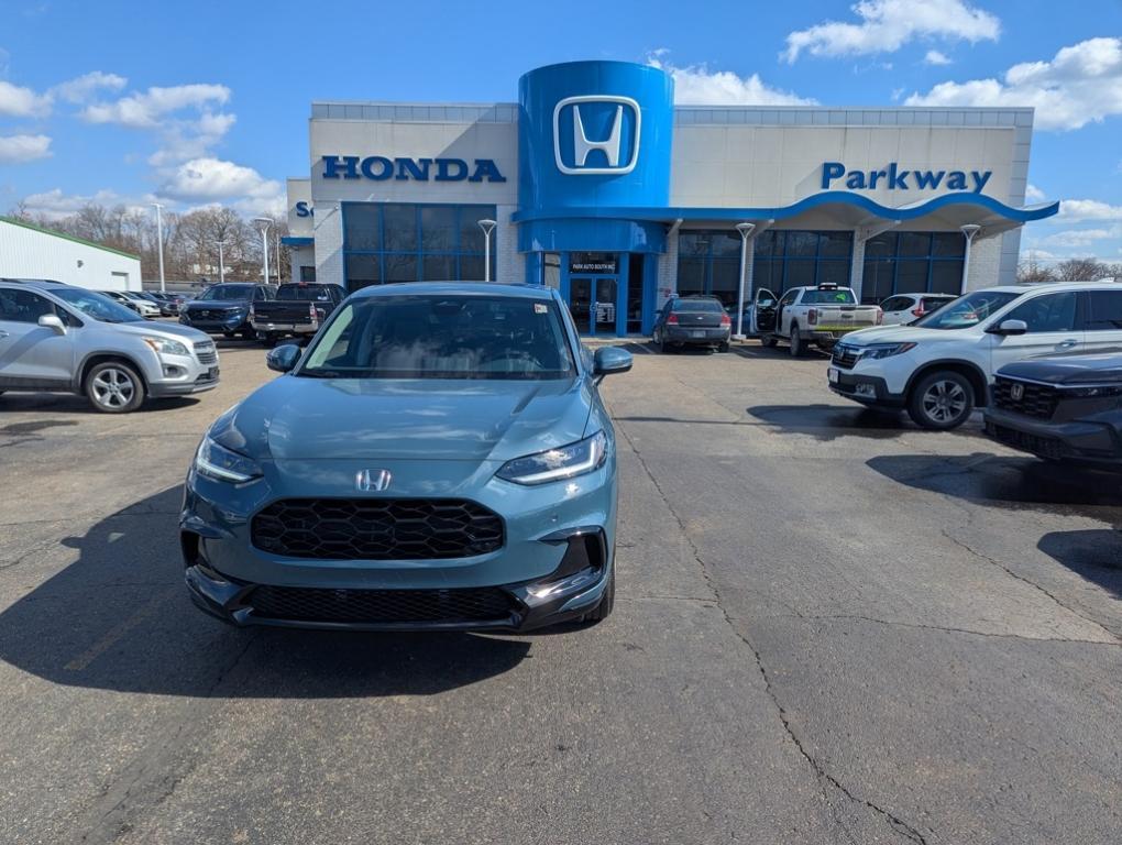 new 2026 Honda HR-V car, priced at $32,337