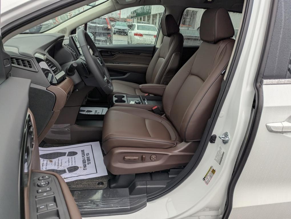 new 2026 Honda Odyssey car, priced at $45,860