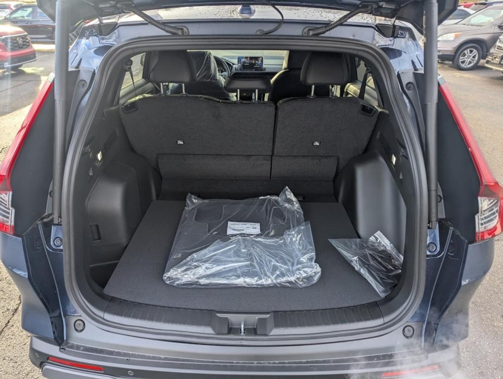 new 2026 Honda CR-V Hybrid car, priced at $39,690