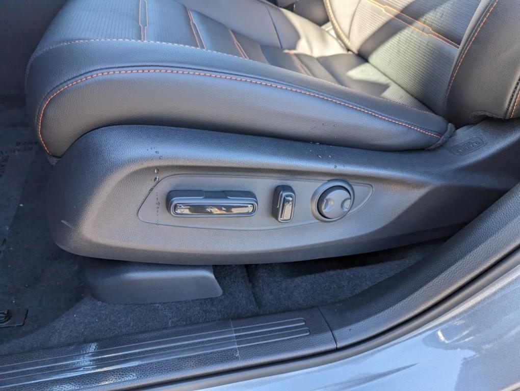 new 2026 Honda CR-V Hybrid car, priced at $39,684