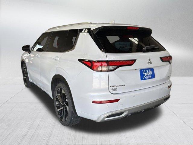 used 2024 Mitsubishi Outlander car, priced at $29,904