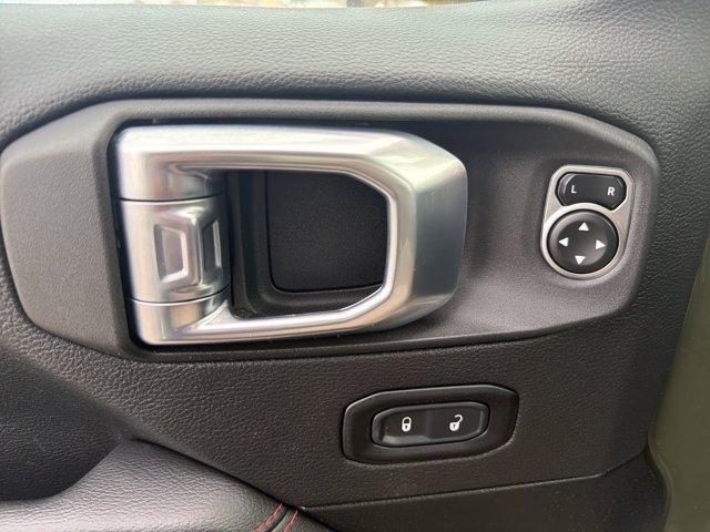 used 2022 Jeep Gladiator car, priced at $33,355