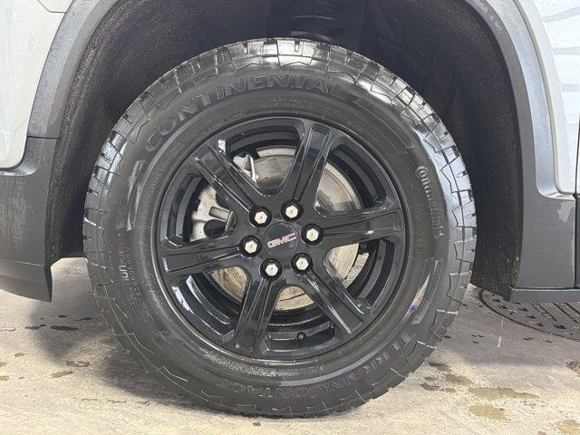 used 2023 GMC Acadia car, priced at $31,999