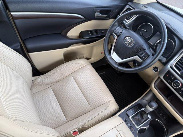 used 2016 Toyota Highlander car, priced at $19,988