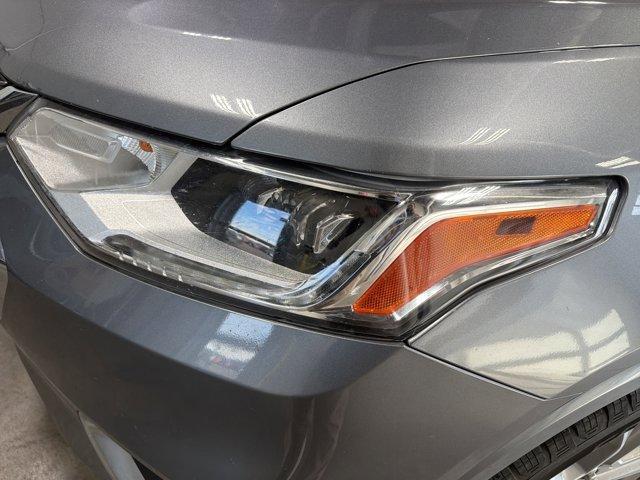 used 2018 Chevrolet Traverse car, priced at $14,999