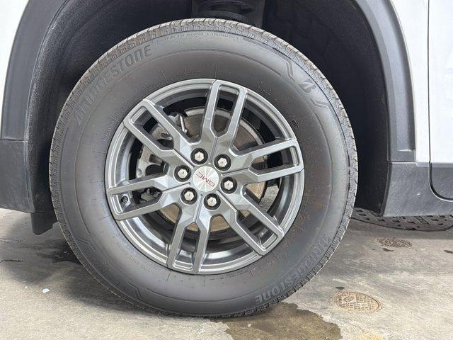 used 2025 GMC Acadia car, priced at $36,999