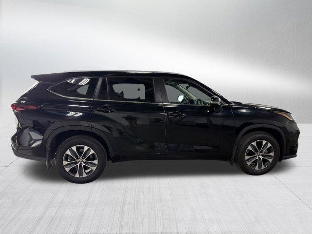 used 2024 Toyota Highlander car, priced at $37,204