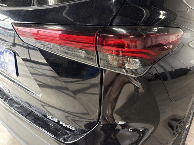 used 2024 Toyota Highlander car, priced at $37,204