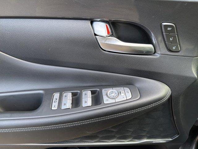 used 2023 Hyundai Santa Fe car, priced at $29,997