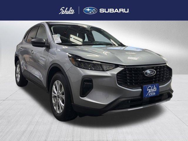 used 2023 Ford Escape car, priced at $23,304