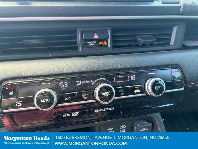 used 2025 Honda Pilot car, priced at $38,689