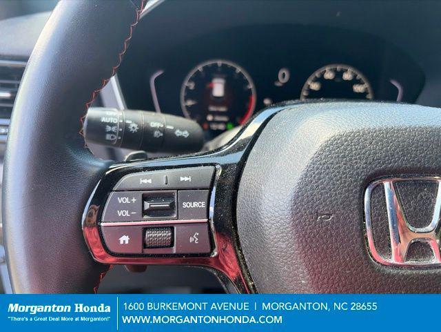 used 2025 Honda Pilot car, priced at $38,689