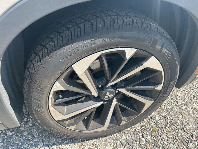 used 2024 Mitsubishi Outlander car, priced at $21,990