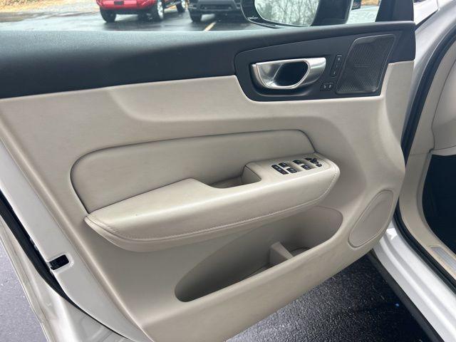 used 2024 Volvo XC60 car, priced at $31,590