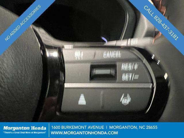 new 2025 Honda Pilot car, priced at $50,895