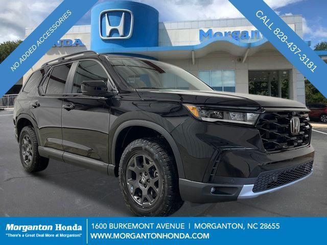 new 2025 Honda Pilot car, priced at $50,895