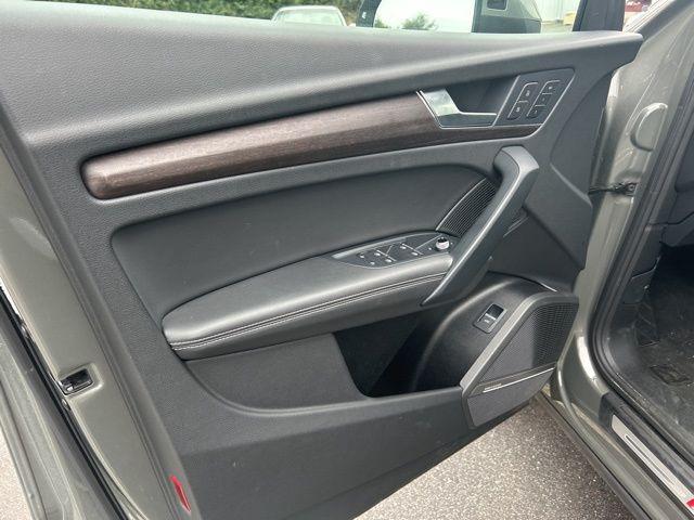 used 2024 Audi Q5 car, priced at $29,900