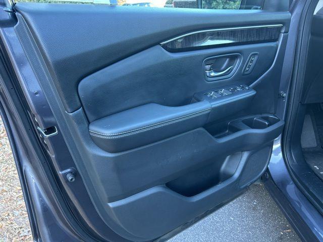 used 2023 Honda Pilot car, priced at $45,990