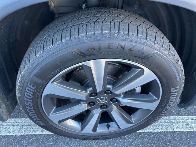 used 2023 Honda Pilot car, priced at $45,990