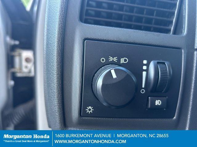 used 2007 Dodge Magnum car, priced at $6,990