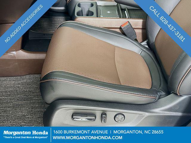 new 2026 Honda Odyssey car, priced at $51,645