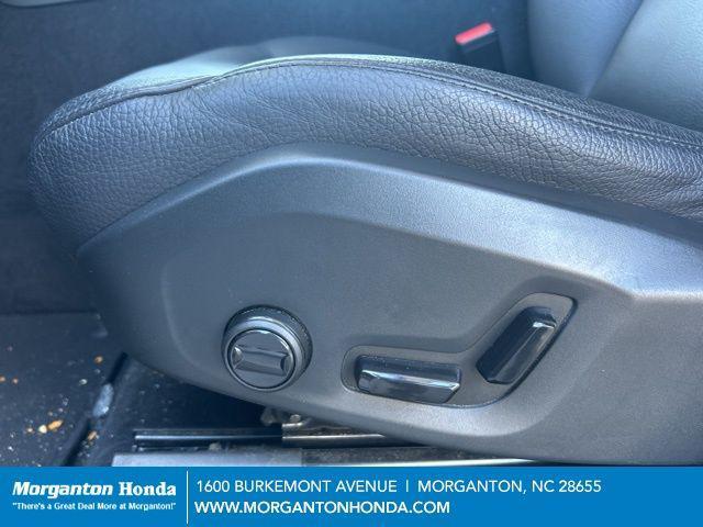used 2023 Volvo XC60 car, priced at $27,990