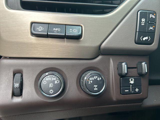 used 2017 GMC Yukon car, priced at $25,900