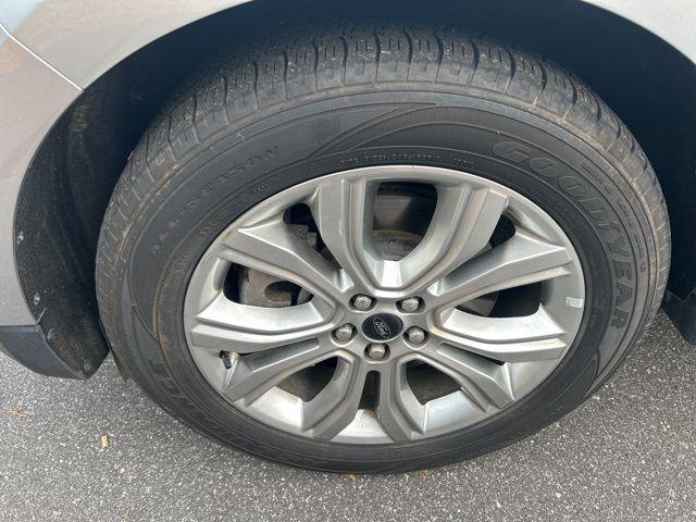 used 2023 Ford Edge car, priced at $22,440