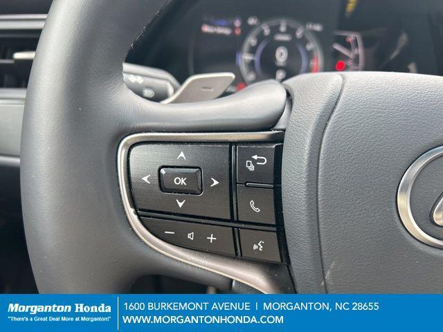 used 2025 Lexus ES 350 car, priced at $43,990