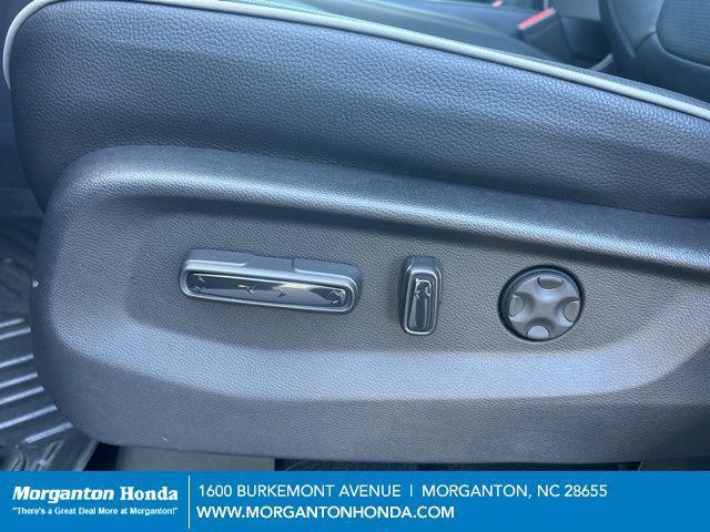 used 2025 Honda Odyssey car, priced at $47,900