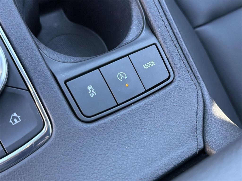 used 2023 Cadillac XT4 car, priced at $30,500