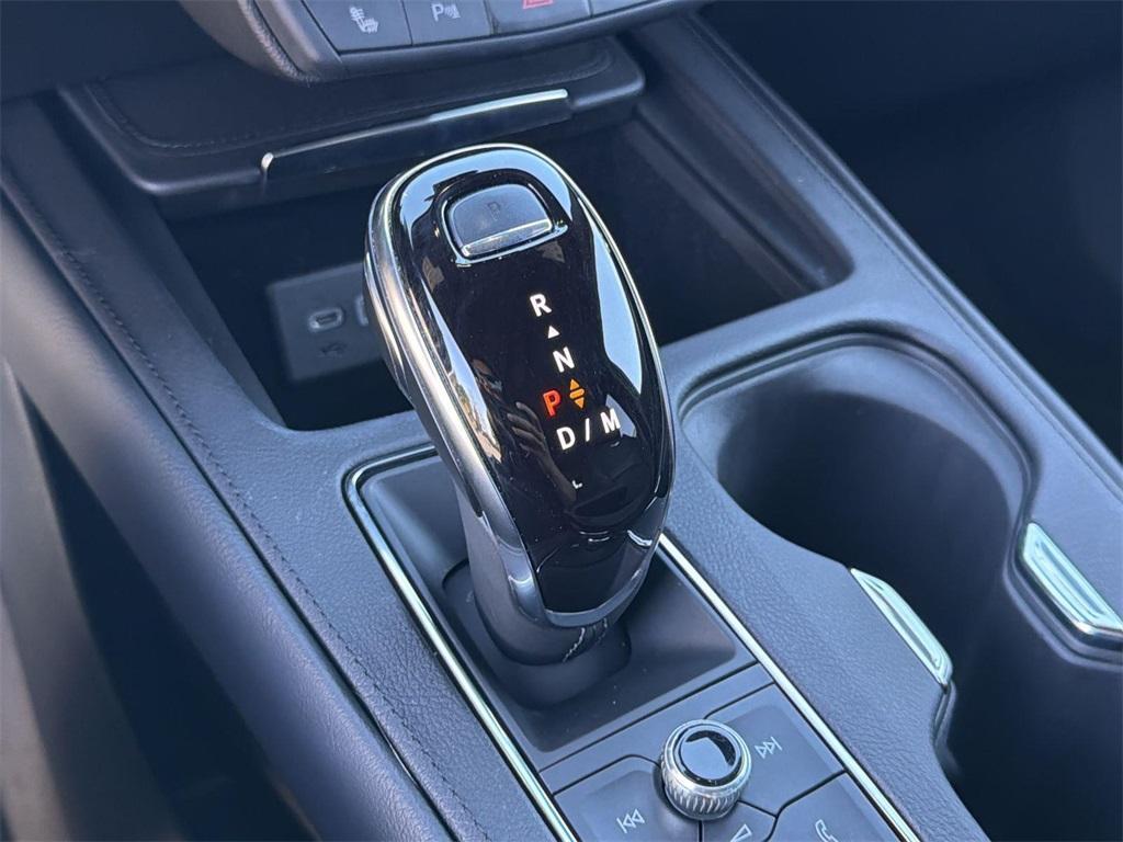 used 2023 Cadillac XT4 car, priced at $30,500