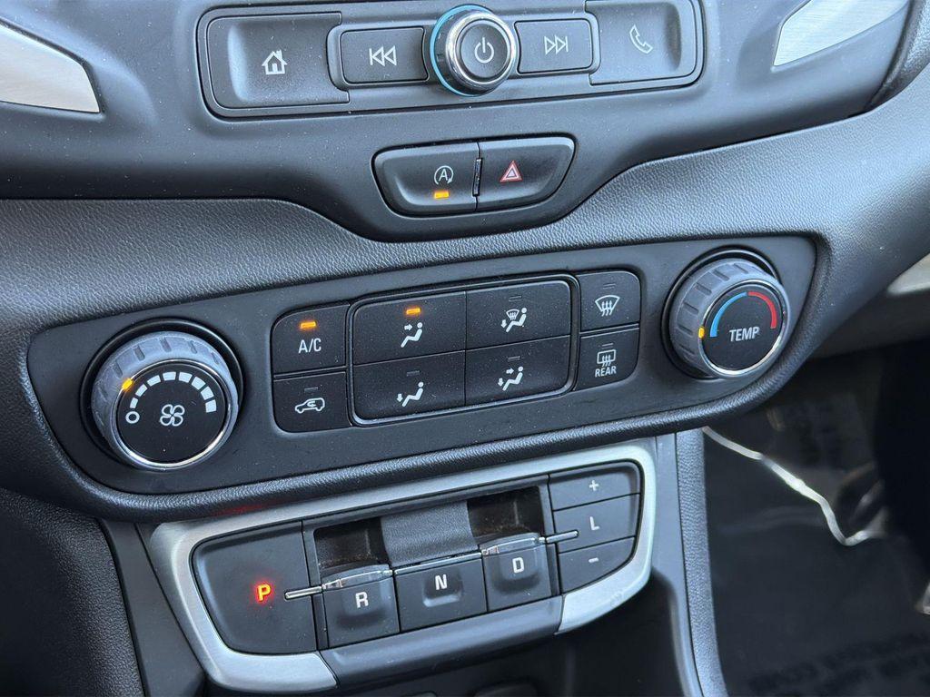 used 2023 GMC Terrain car, priced at $21,725