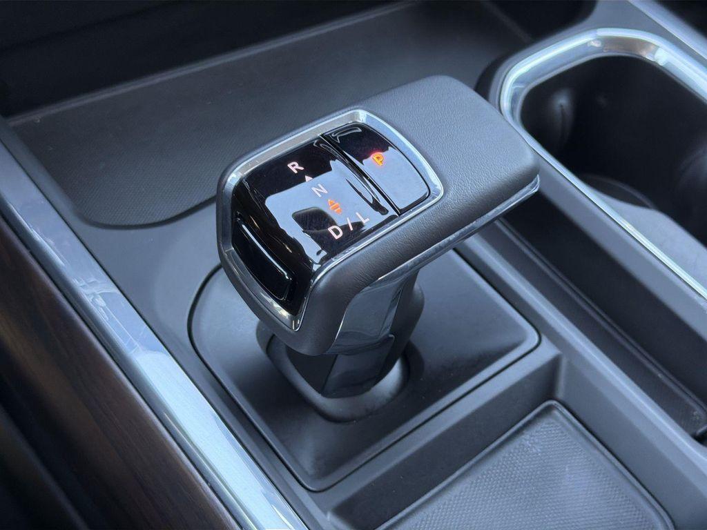 used 2022 GMC Sierra 1500 car, priced at $41,703