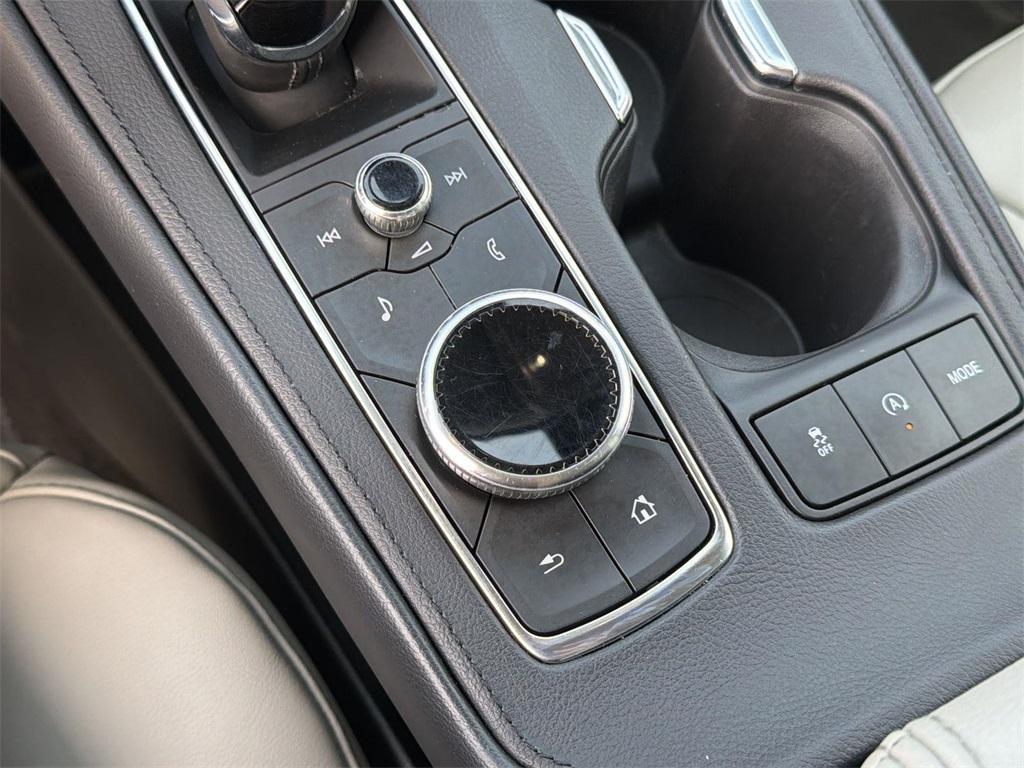 used 2023 Cadillac XT4 car, priced at $23,500