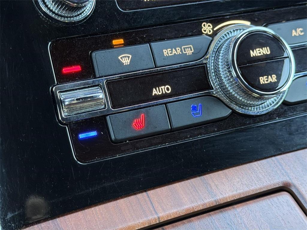 used 2023 Lincoln Navigator L car, priced at $55,065