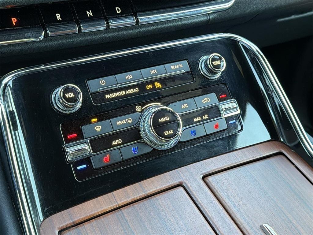 used 2023 Lincoln Navigator L car, priced at $55,065