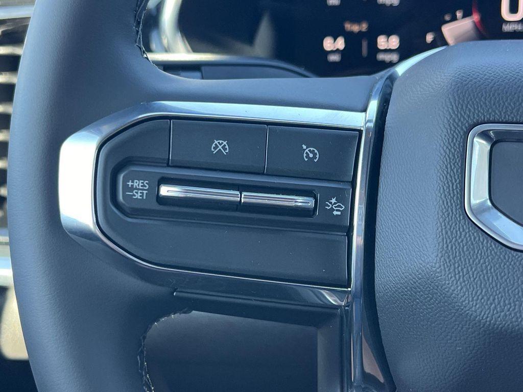 new 2026 GMC Canyon car, priced at $35,699