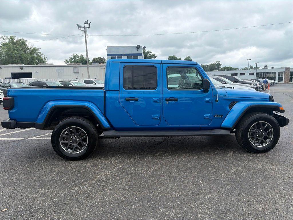 used 2020 Jeep Gladiator car, priced at $28,119