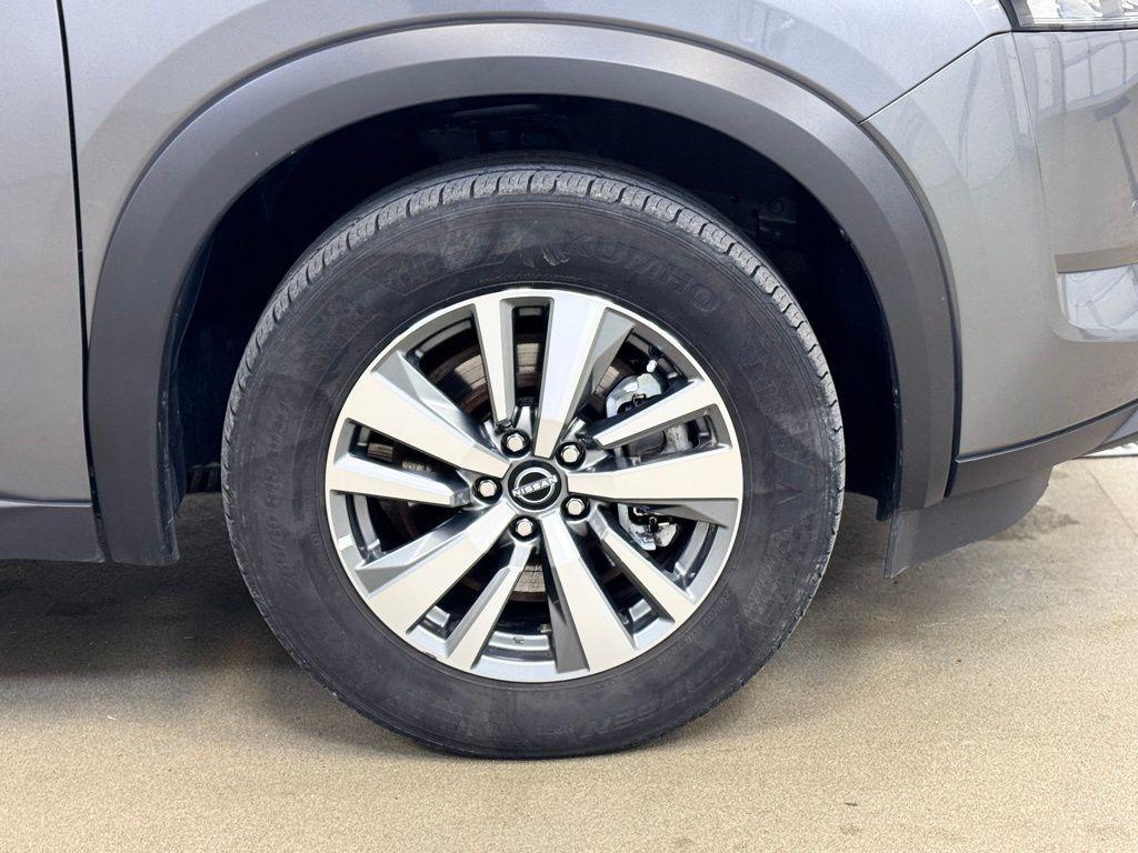 used 2025 Nissan Pathfinder car, priced at $34,698