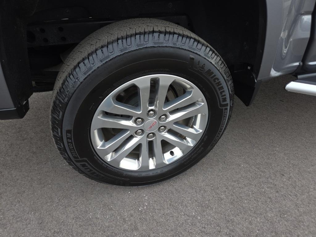 used 2020 GMC Canyon car, priced at $31,226