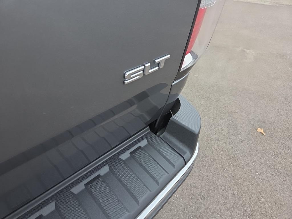 used 2020 GMC Canyon car, priced at $31,226