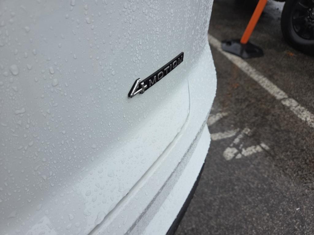 used 2024 Volkswagen Atlas Cross Sport car, priced at $26,696