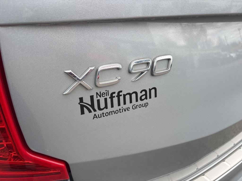 used 2018 Volvo XC90 car, priced at $20,288