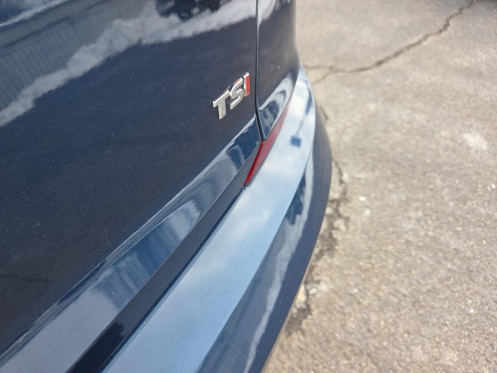 used 2018 Volkswagen Passat car, priced at $8,443