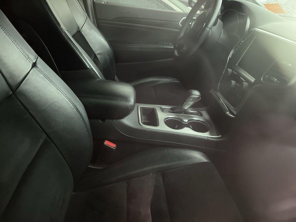 used 2018 Jeep Grand Cherokee car, priced at $16,183