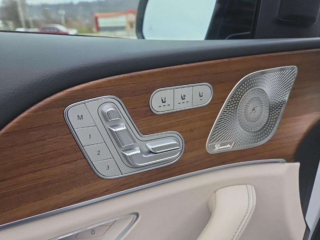 used 2025 Mercedes-Benz GLE 450 car, priced at $66,992