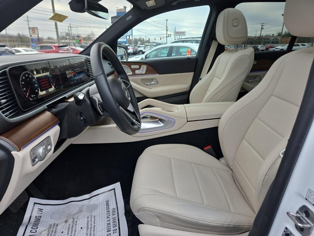 used 2025 Mercedes-Benz GLE 450 car, priced at $66,992