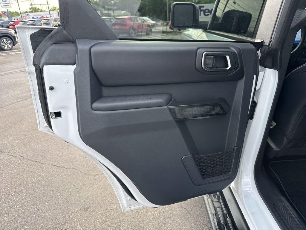 used 2025 Ford Bronco car, priced at $49,590
